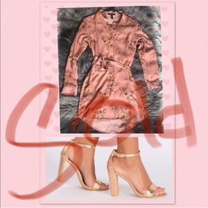 Nude pink floral dress or top with ribbon tie 🎀